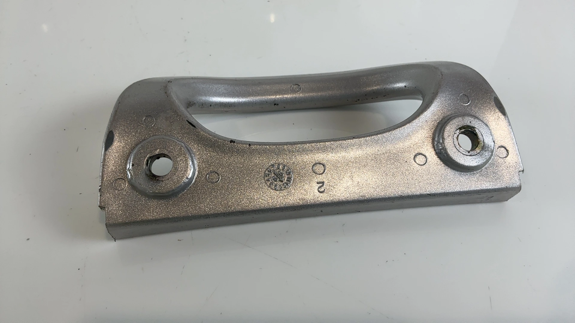 Yamaha Neo's YN50 50cc Rear Passenger Grab Handle 1997-2006 OEM 5RN-F1165-00-3C - Image 3