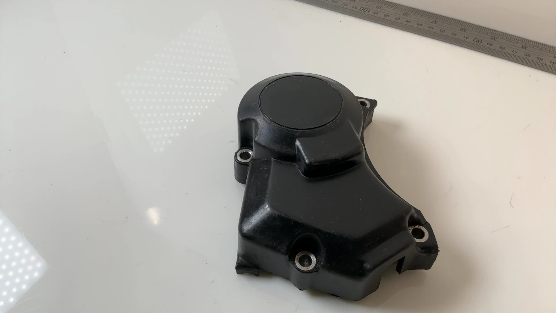 Yamaha DT125LC 10V 125cc Oil Pump Cover 1982-1988 OEM 10V-15416-00-00 - Image 6