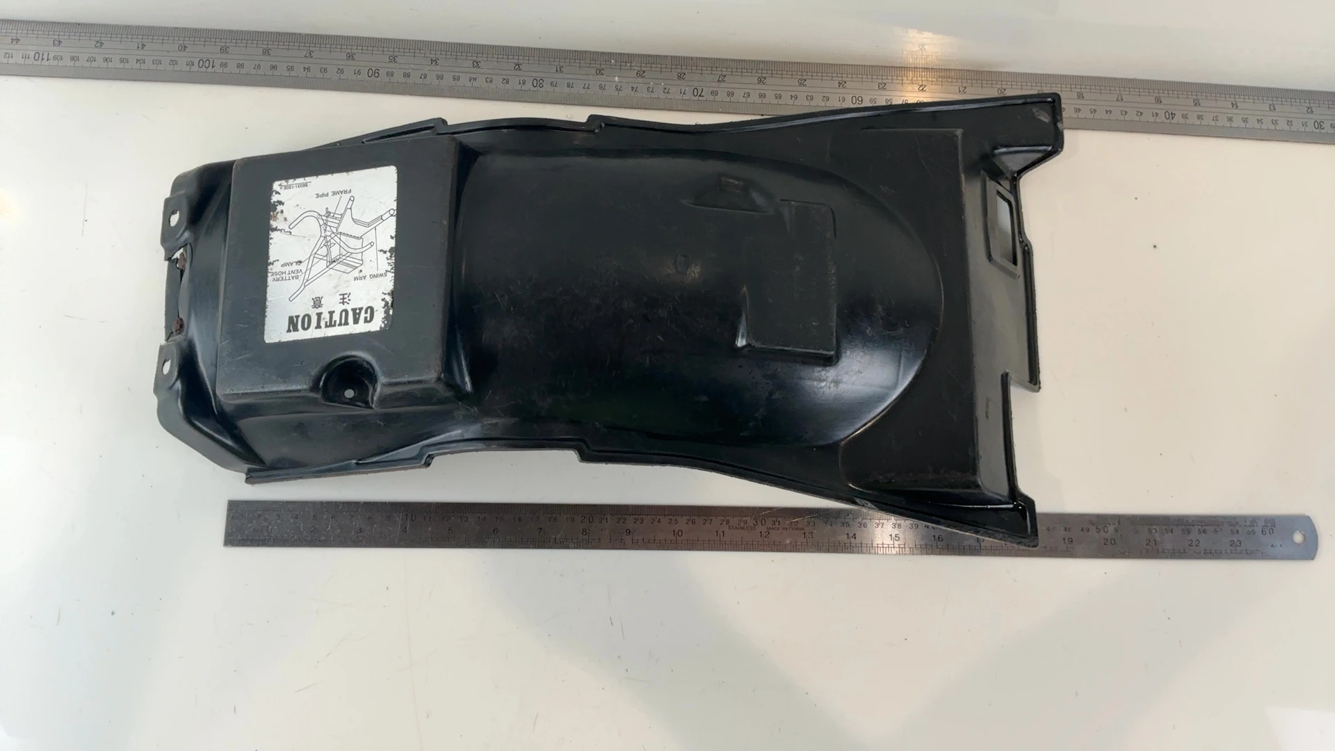 Kawasaki GT750 Z750P 750cc Rear Inner Fender Mudguard 1982-1994 OEM 56031-1202 - Image 5
