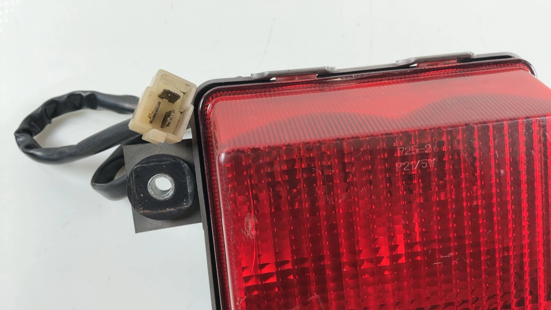 Kawasaki Ninja GPX 600R ZX600C Rear Brake Tail Light 1988-1997 OEM 23025-1166 - Image 3