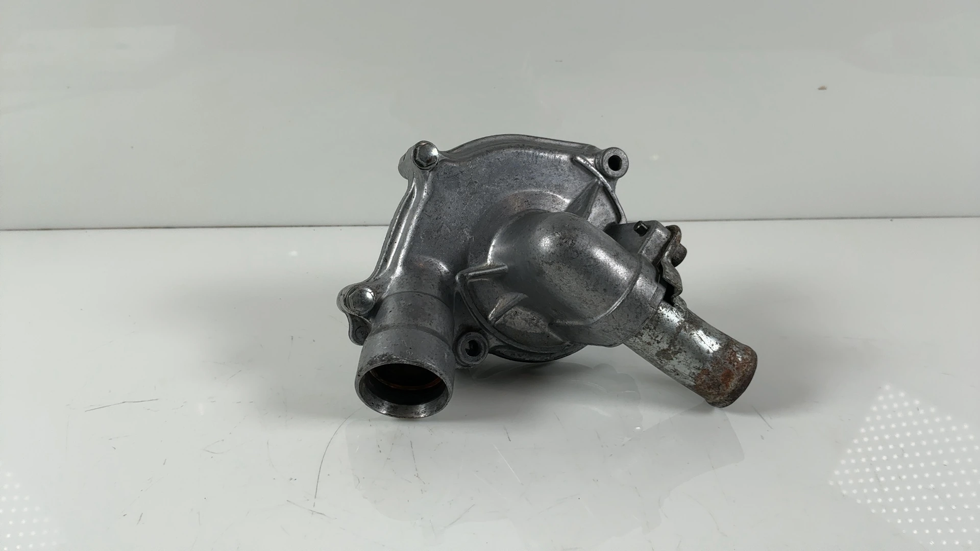 Yamaha FZR 1000 2LA 1000cc Engine Water Pump 1987-1988 OEM 1UF-12450-00 - Image 2