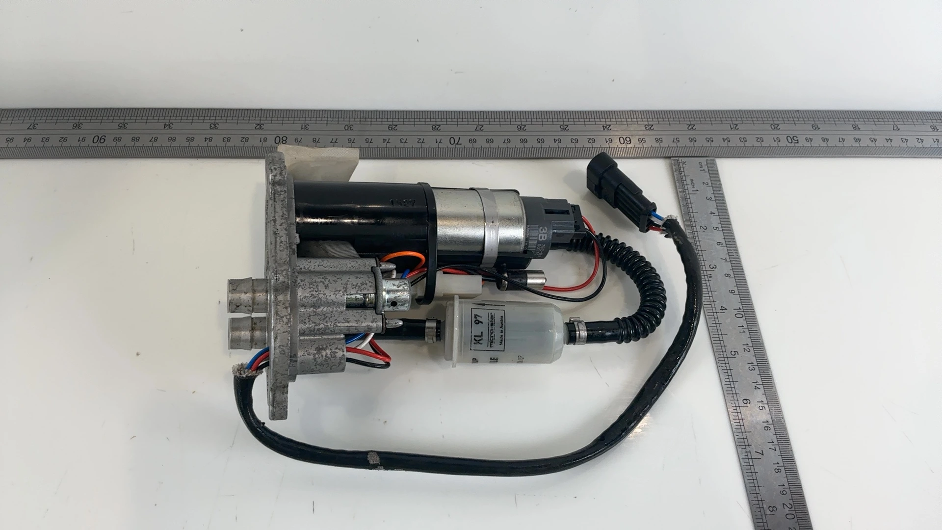 Ducati Hypermotard 1100 1100S 1078cc Fuel Pump 2007-2012 OEM 160.2.370.1A - Image 3