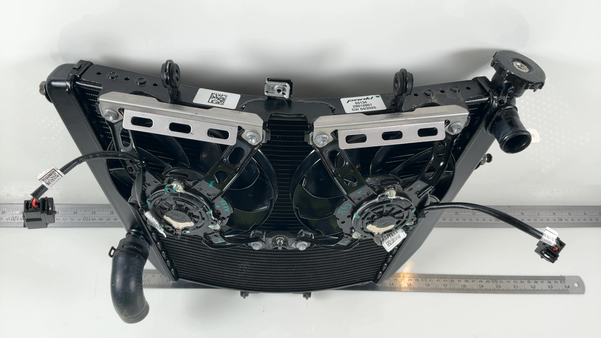 Aprilia RSV4 Tuono V4 1100 Engine Radiator 2025 2026 OEM 2B012807 - Image 6