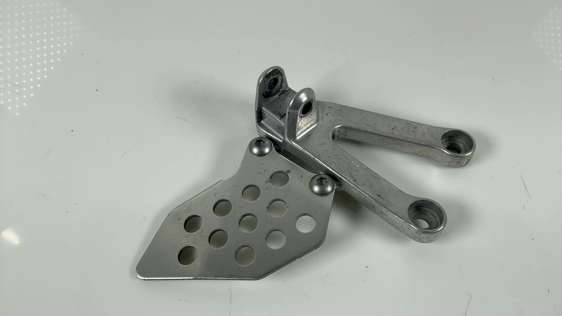 Honda CBR600RR PC37 600cc Front Left Rider Rearset Bracket 2003-06 50700-MEE-D00