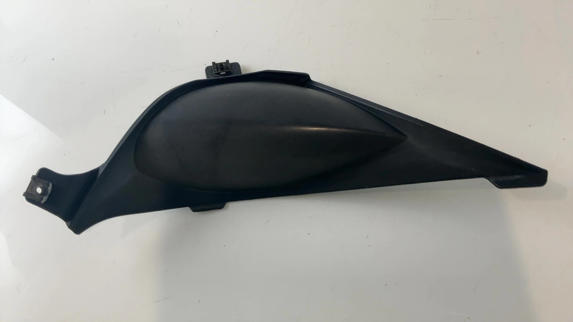 BMW R1200RT R1200 RT 1200 CC Right Fairing Cover 2005-2013 OEM 46637682982 - Image 6