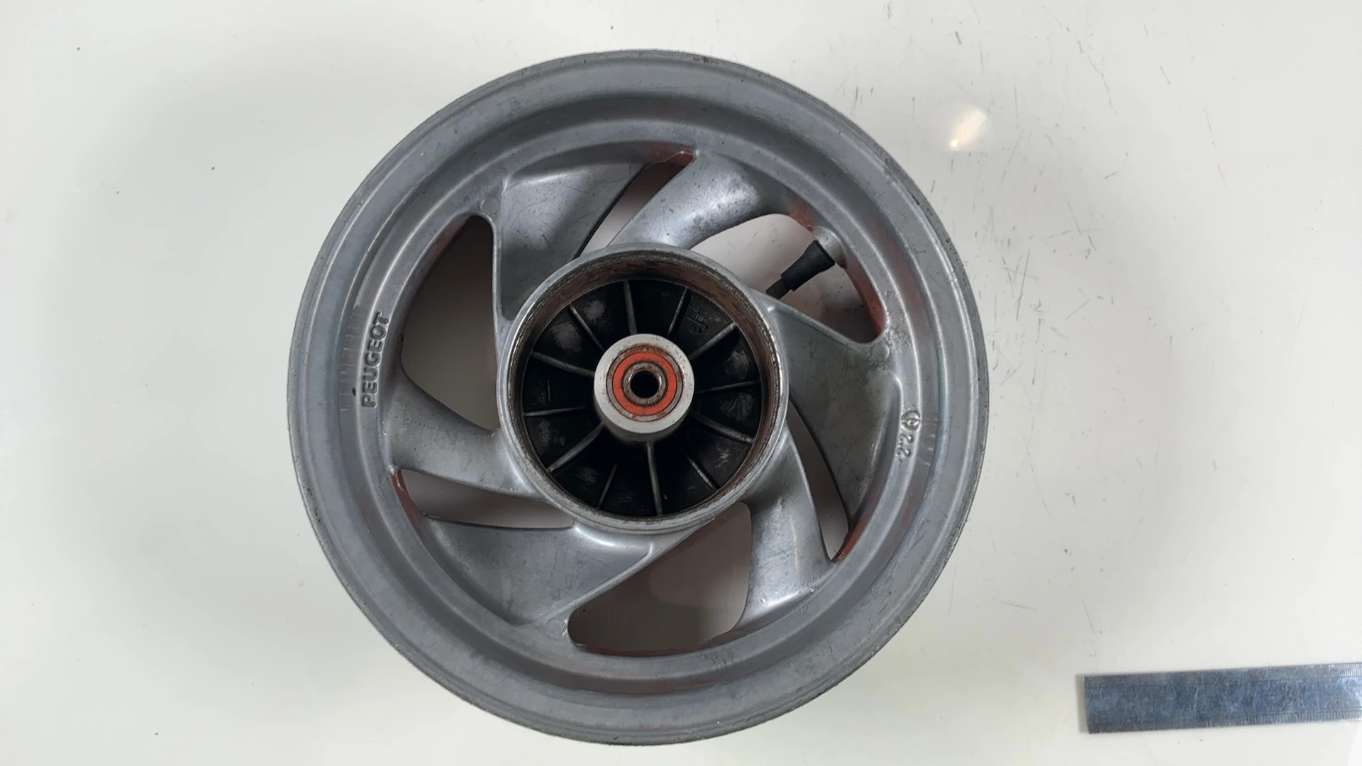 Peugeot Zenith 50 Front Wheel Rim 1994-1999 OEM 733628GW 2.5x10 - Image 9