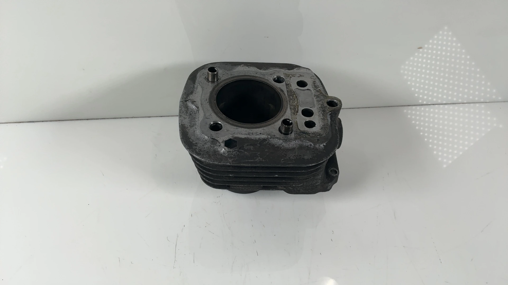 Honda CG125 CG 125 125cc Cylinder Engine Barrel 1975-2008 OEM 12100-397-010 - Image 1