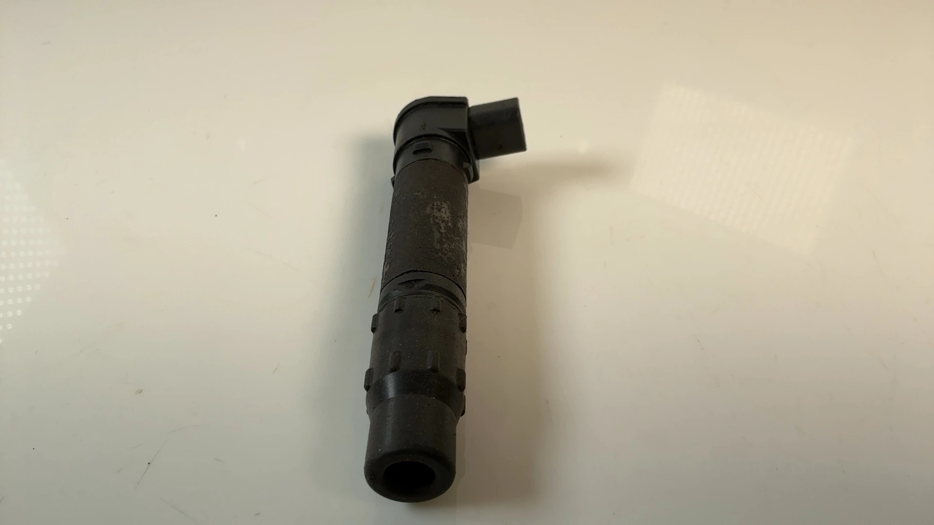 Triumph Daytona TT600 Speed Four 600cc Ignition Coil 2000-2005 OEM T1290037 - Image 4