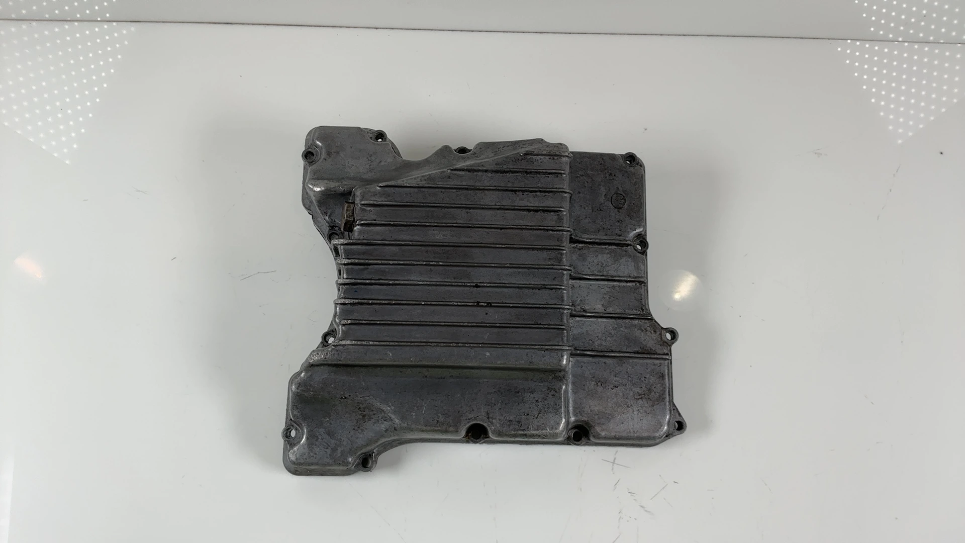 Yamaha XS1100 XS1100G 1100CC Oil Pan Sump 1980 1981 OEM 2H7-13417-00-00 - Image 2