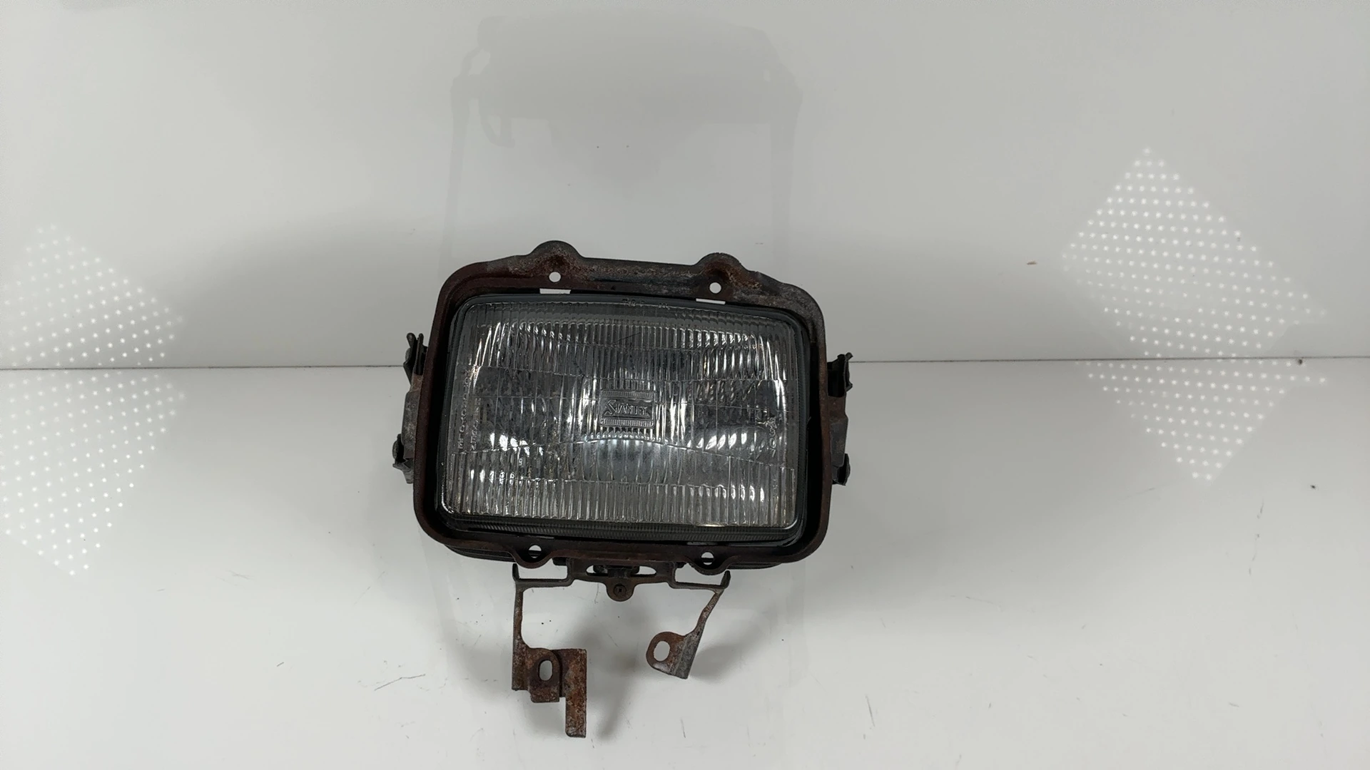 Honda VT250F MC08 250cc Headlight Head Light 1982-1984 OEM 33100-KE7-003 - Image 2