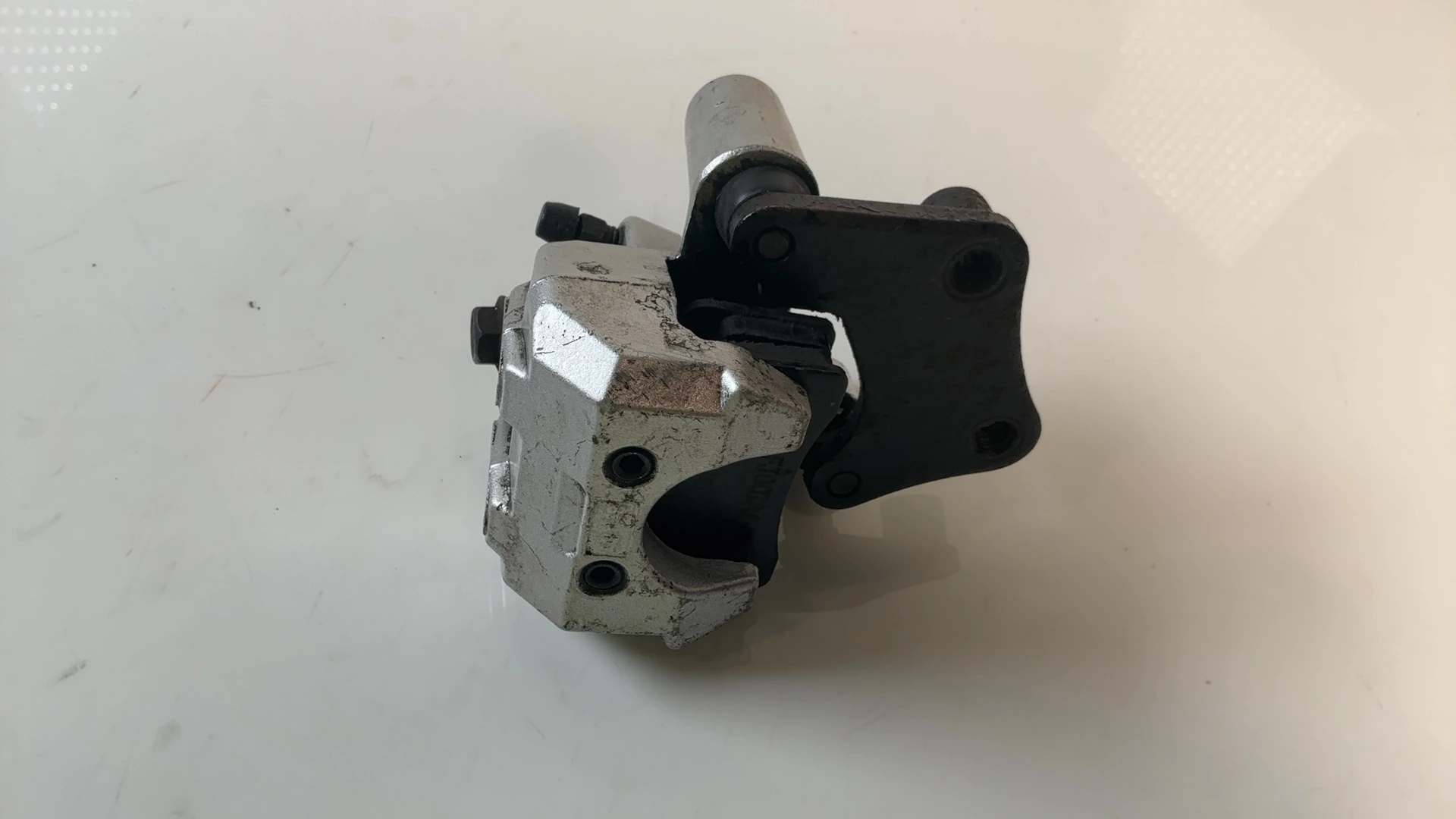 Motom Gipsy Gipsy50 50cc Front Brake Caliper 2007-2013 OEM FJ007AA - Image 6