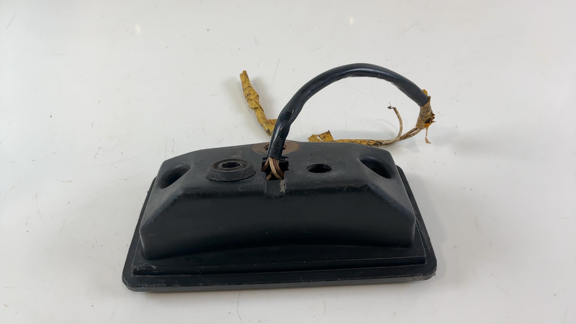 Suzuki GSX400E GSX400 400cc Rear Tail Light Base 1979-1984 OEM 35715-32200 - Image 2