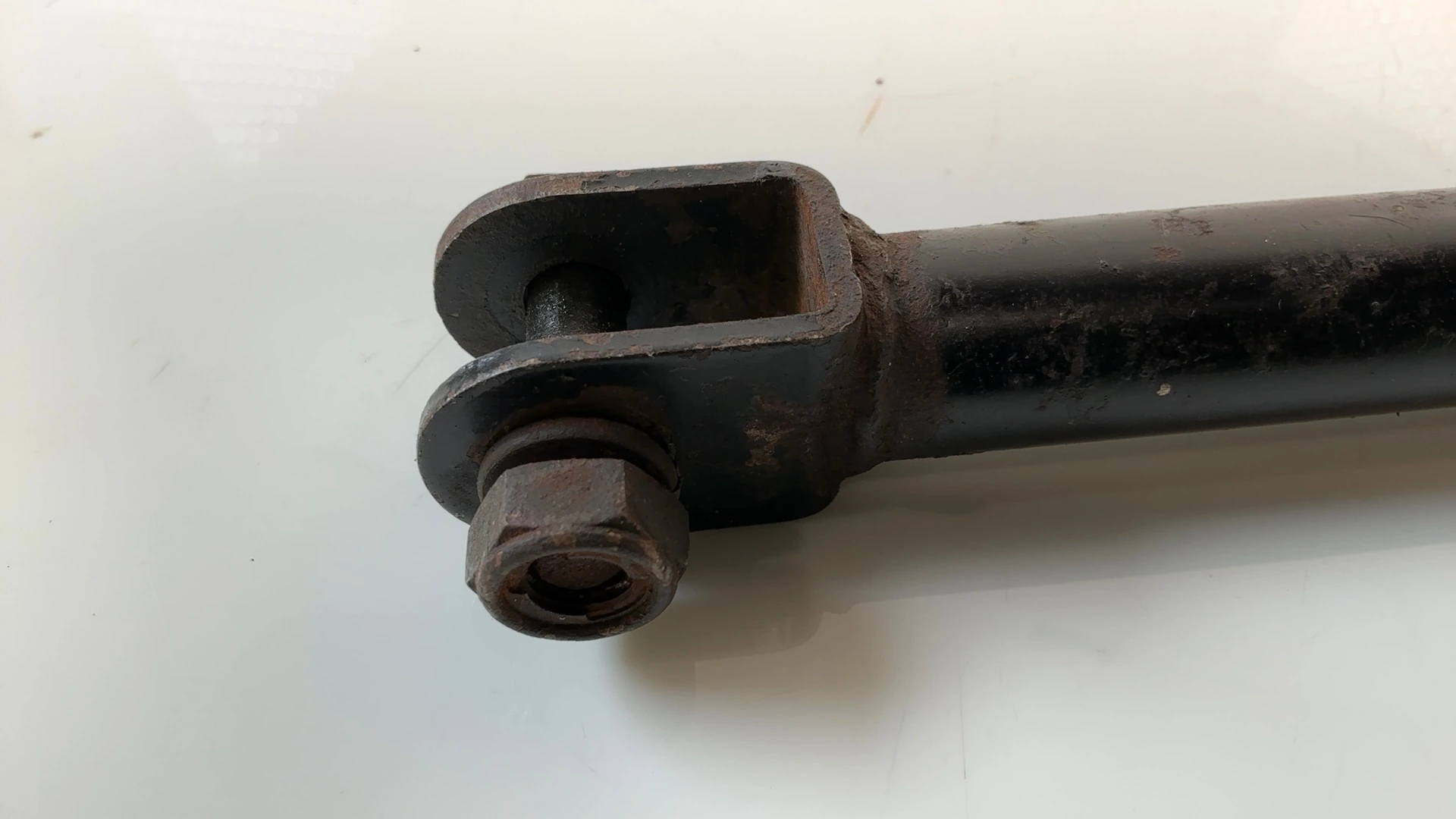 Kawasaki KZ1000 LTD J1 1000cc Rear Brake Torque Rod Stay 1981-82 OEM 43007-1015 - Image 7
