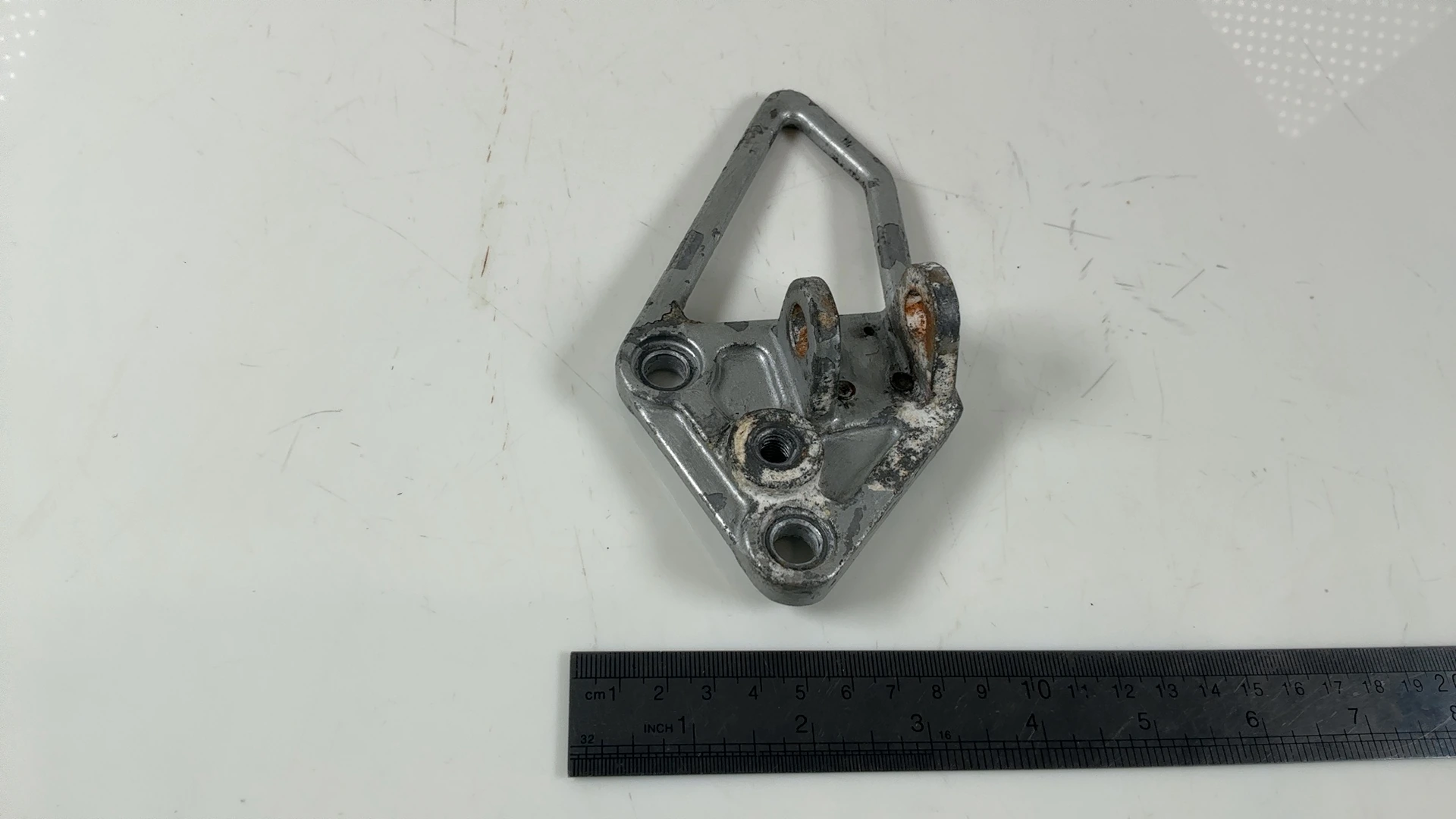 Kawasaki GPX600R Ninja 600R ZX600C Left Footrest Bracket 1988-97 OEM 35011-1344 - Image 5