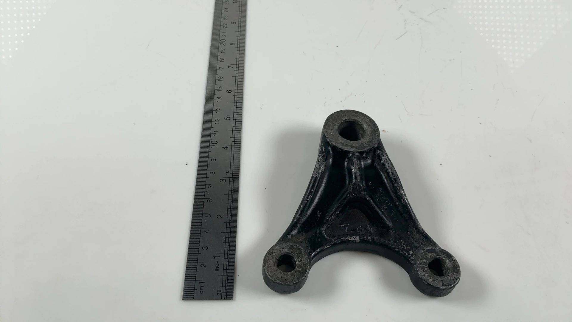 Suzuki GSX400 GSX400E 400cc Rear Brake Caliper Bracket 1981-1983 OEM 69721-47011 - Image 4