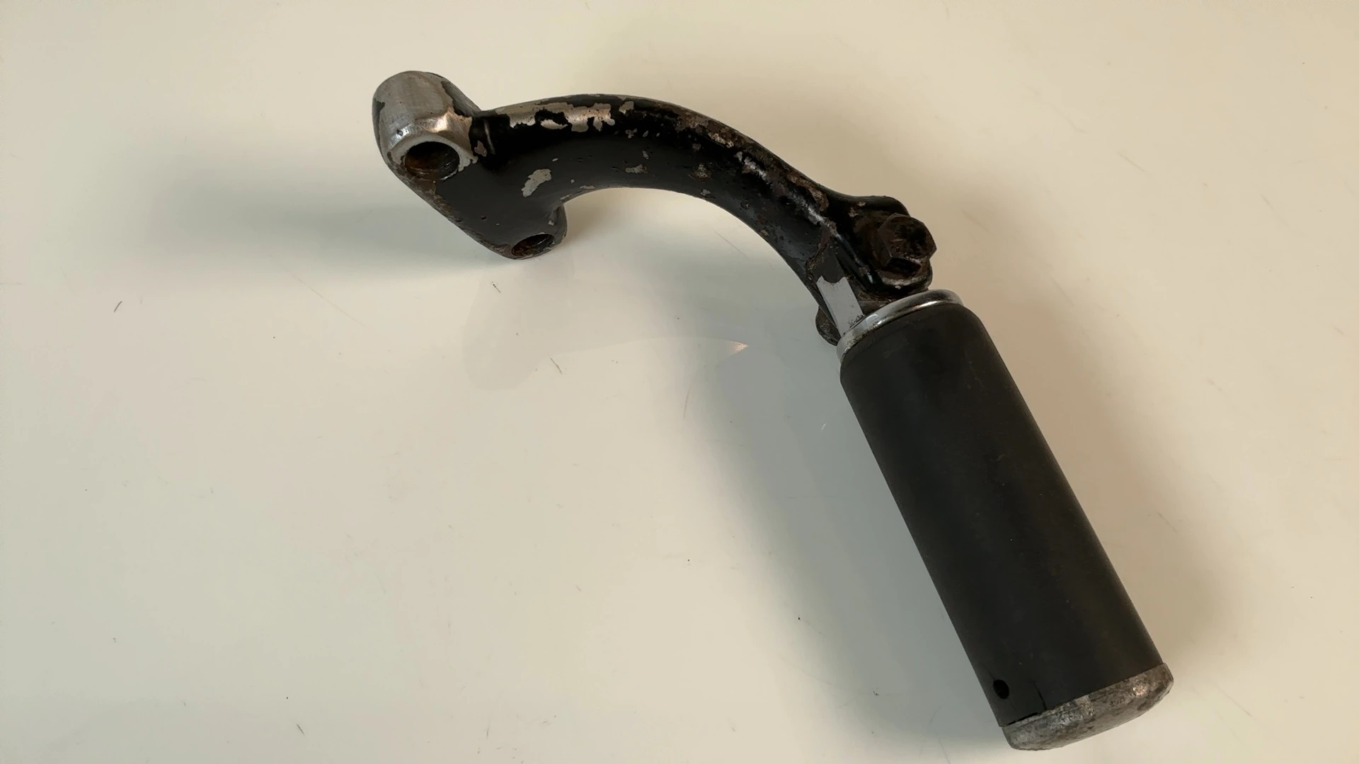 Harley Sportster XL1200 Passenger Foot Peg Bracket 1990-2003 OEM 50942-90A - Image 3