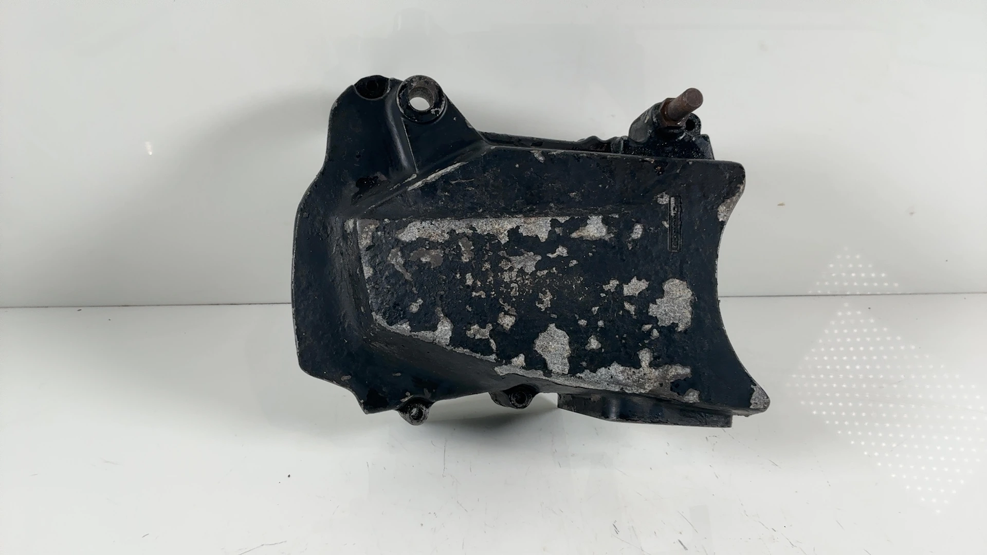 Kawasaki GPz550 ZX550A 550cc Front Sprocket Cover 1981-1985 OEM 14026-1025