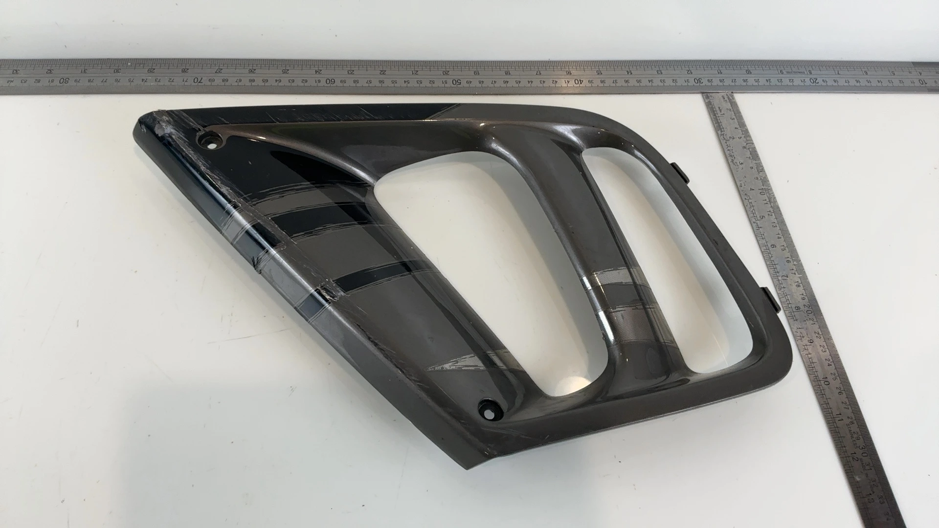 Honda CBR600F F3 PC31 600 CC Left Fairing Insert Vent 1995-98 OEM 64355-MALA-A00 - Image 3