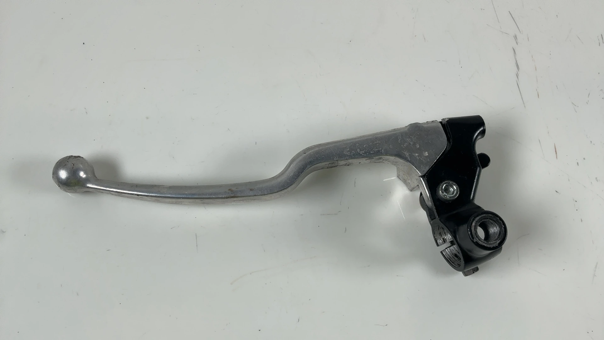 SUZUKI V-STROM DL650 DL 650 650CC CLUTCH LEVER PERCH 2004-2011 OEM 57500-27G00