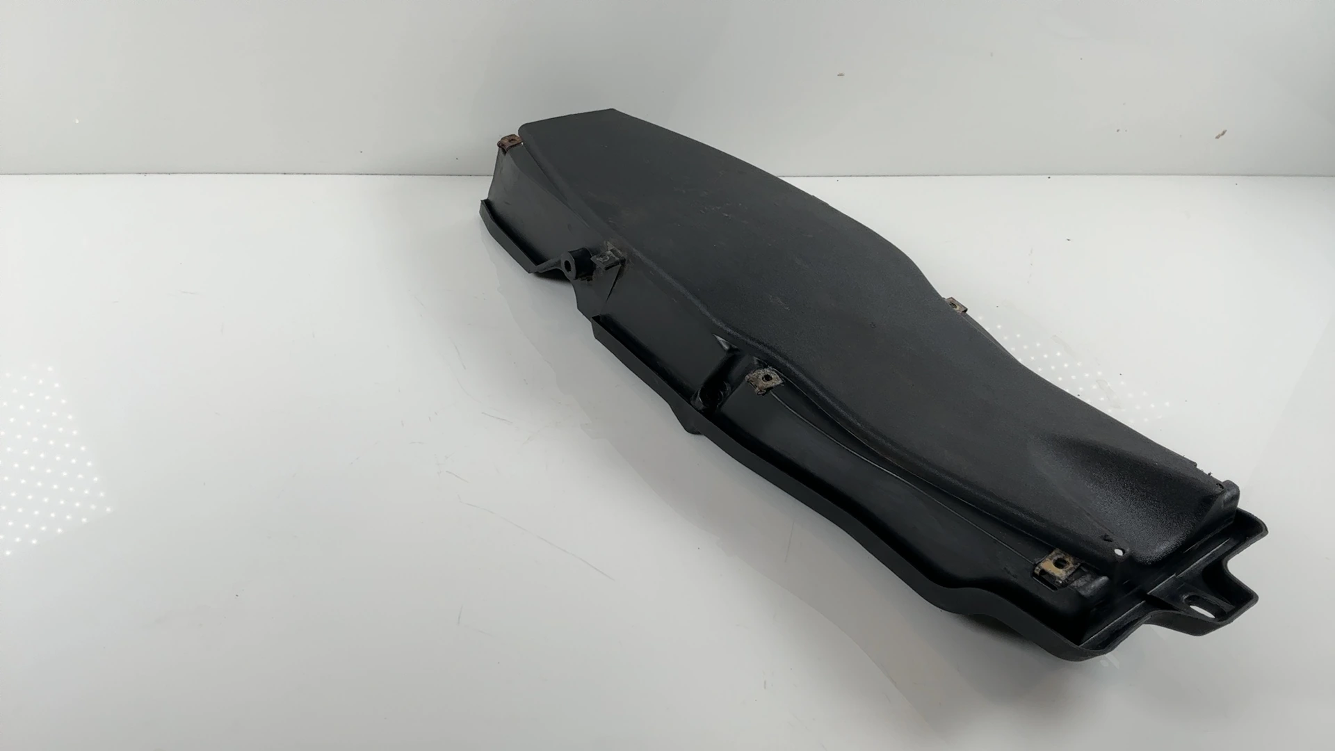 Gilera DNA 50 50cc Under Seat Storage Tray Inner Fender 2000-2006 OEM 575775 - Image 4
