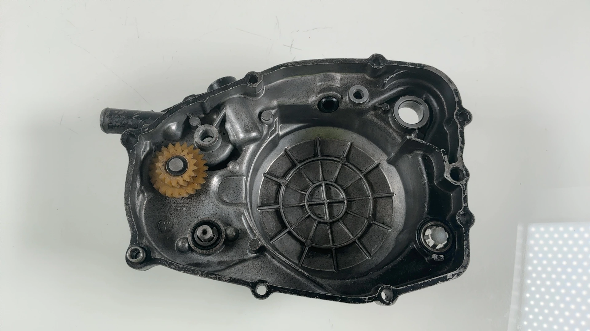 Yamaha DT125LC 34X 125cc Clutch Cover 1982-1987 OEM 34X-15421-00-00 Tushima - Image 7