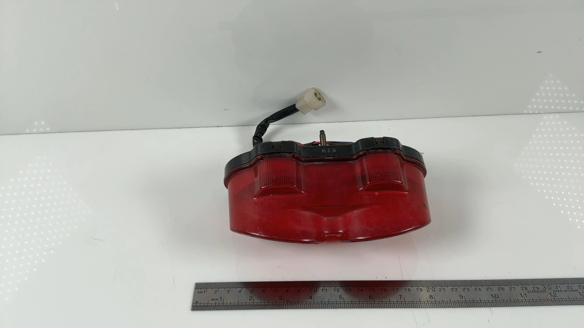 Kawasaki ZZR600 ZX600J 600cc Tail Brake Light 2000-2008 OEM 23025-1301 - Image 1