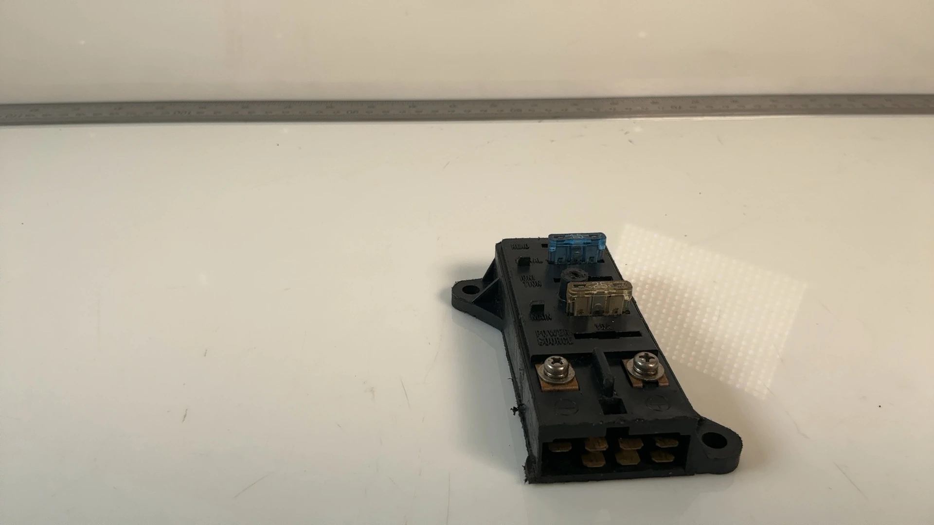 Suzuki GSXR 1100 GSXR1100 1127cc Fuse Box 1989-1992 OEM 36740-17D00 - Image 6
