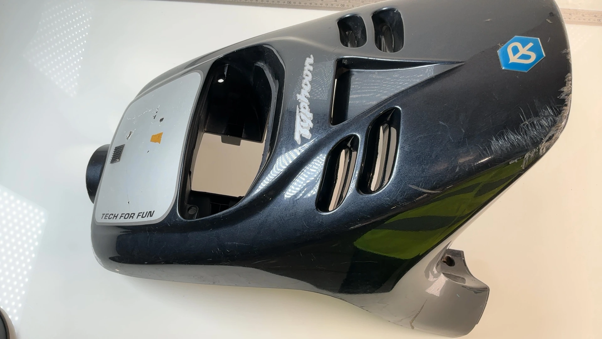 Piaggio Typhoon TPH 50 50cc Front Fairing Leg Shield Panel 1998-2010 OEM 575231