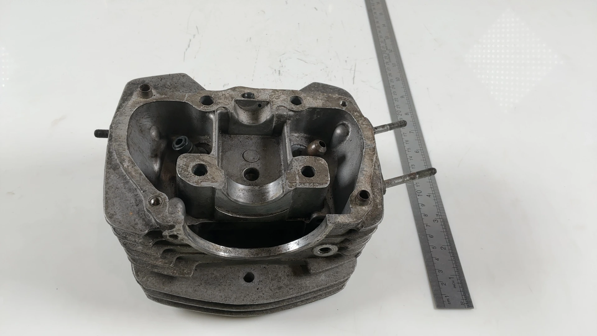 Honda CB100 CL100 XL100 100cc Cylinder Head 1976-1977 OEM 12000-384-000 - Image 3