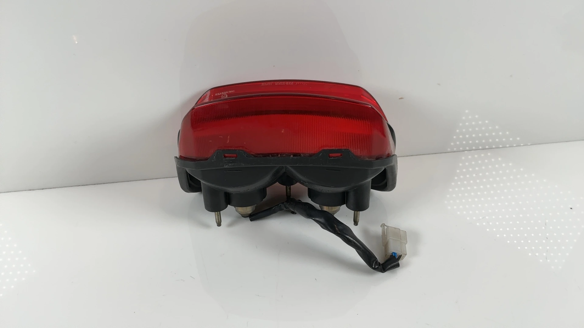 YAMAHA XJR1300 RP01 1300CC Rear Brake Light 1999-2001 OEM 5EA-84710-10 - Image 3