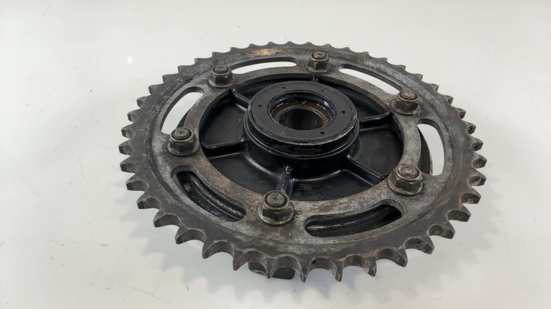 Yamaha FZS 600 Fazer FZS600 Rear Sprocket Carrier Hub 1998-2002 4FM-25366-00-00 - Image 2