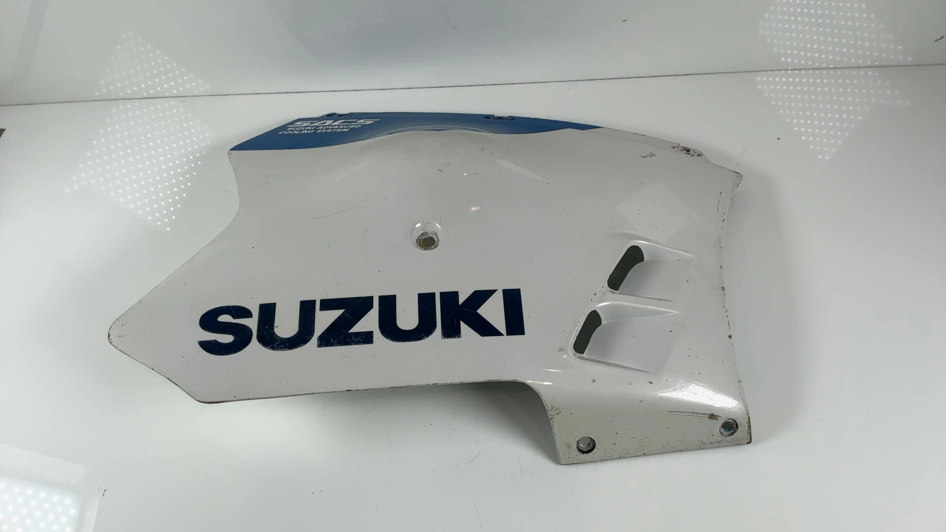 Suzuki GSXR GR77B 750 Right Lower Fairing Cowl Belly Pan 1988-89 OEM 94471-17C0 - Image 1