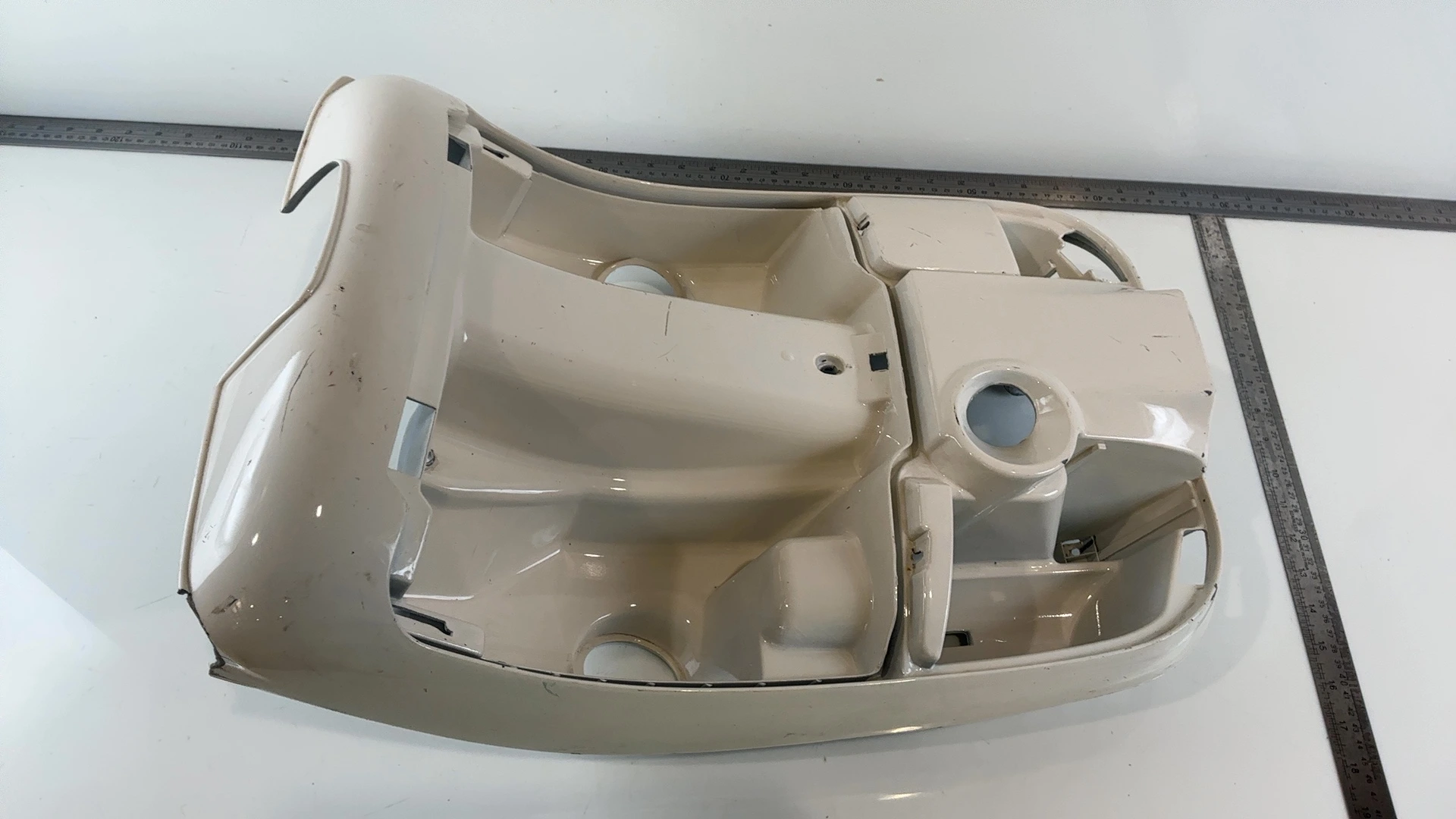 Vespa ET4 ET2 50 125 150 Inner Leg Shield Glove Box Fairing 1996-2005 CM0036025 - Image 3