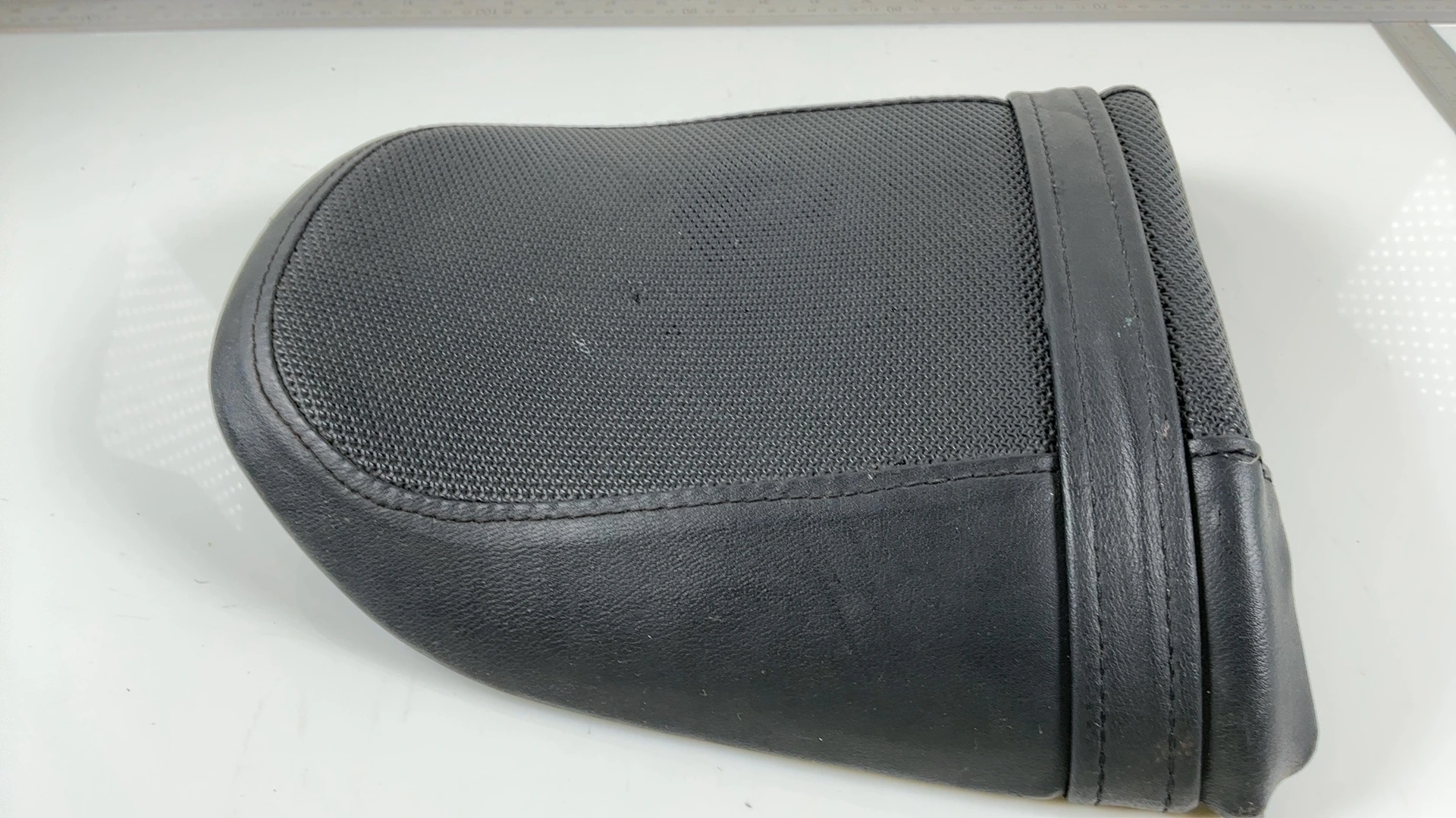 Suzuki Bandit GSF400 GSF 400 400CC Rear Pillion Seat 1991-97 OEM 45300-10D00-6BY - Image 6