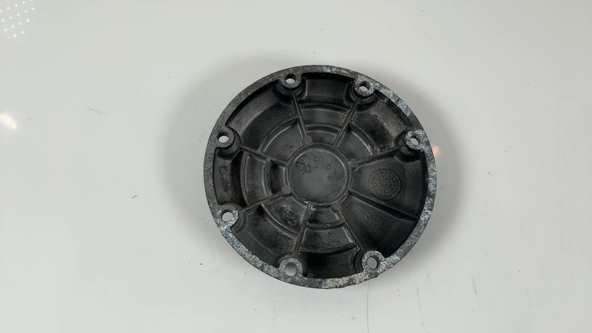 Triumph Trophy Daytona Speed Triple 1200 900 Right Engine Cover 1992-03 T1260215 - Image 5