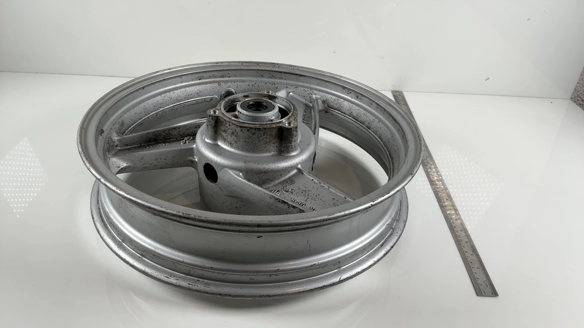Kawasaki ZZR250 EX250H Rear Wheel Rim 1990-2007 OEM 41073-1474 Enkei  R-1267 - Image 3