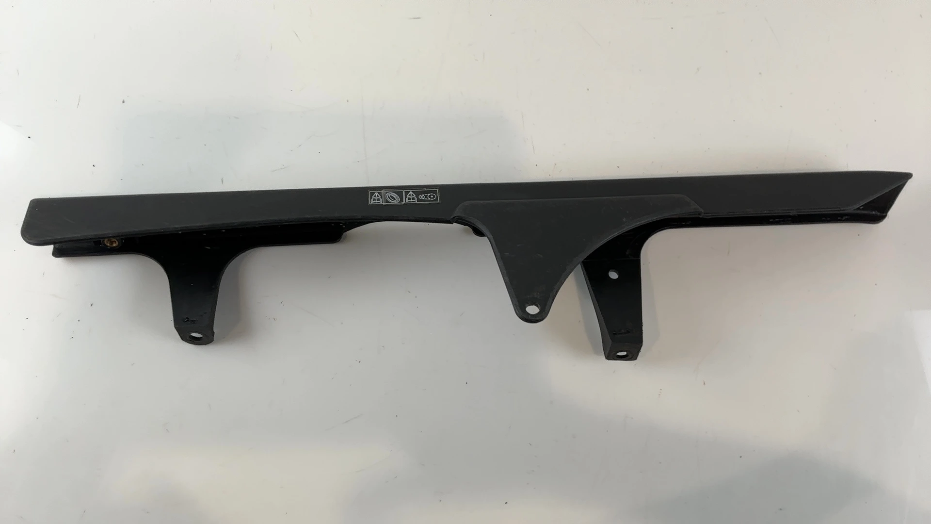 Triumph Daytona T595 955i 955 Rear Drive Chain Guard 1997-2001 OEM T2057363 - Image 4