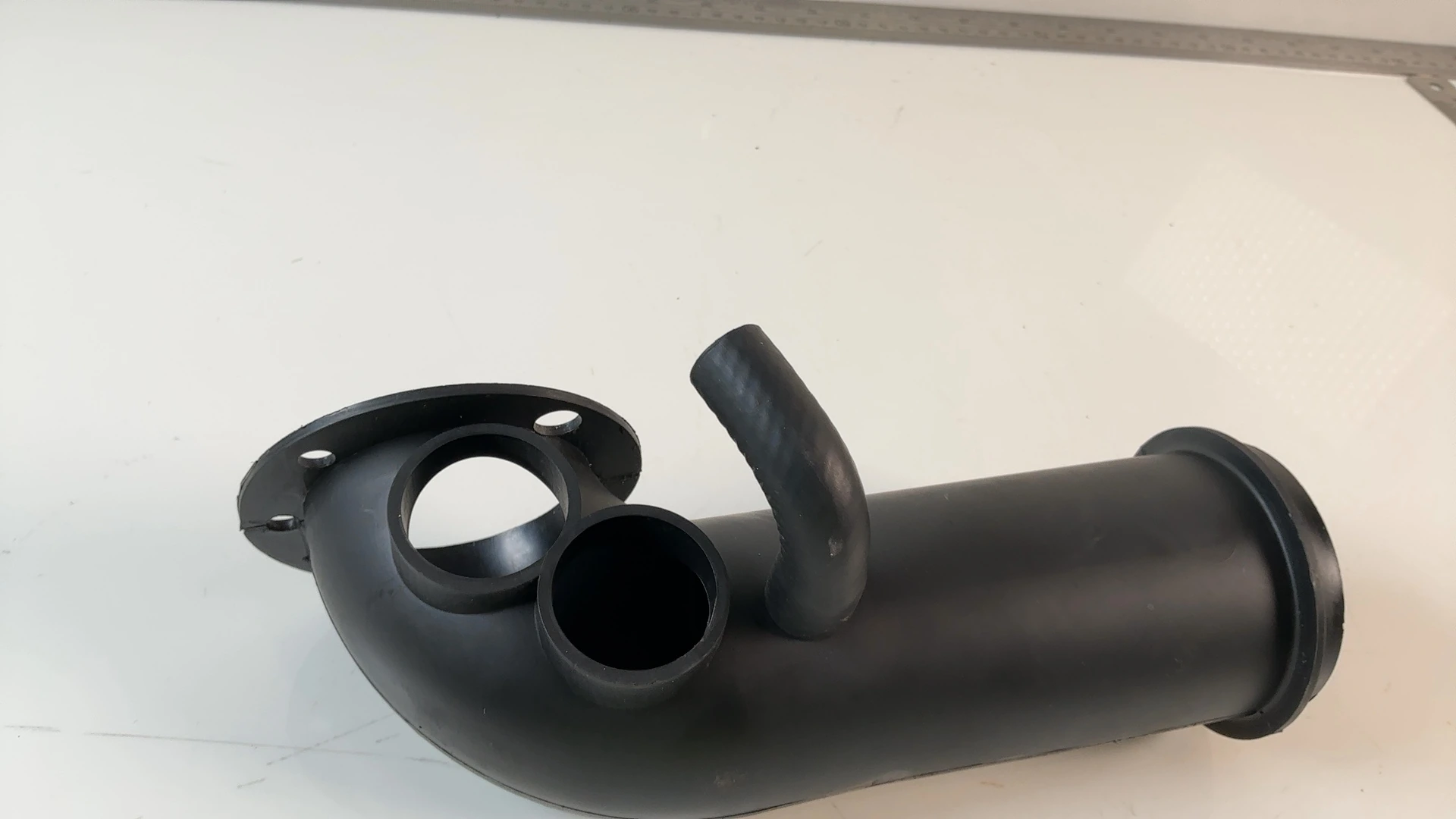 Buell S1 M2 Cyclone S3 1200cc Air Intake Snorkel Tube 1996-2002 OEM 27547-96Y - Image 2