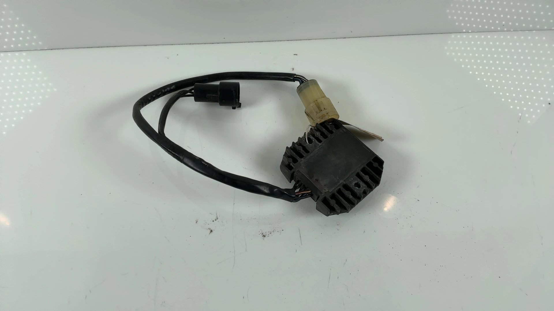 Kawasaki Ninja ZX6R ZX600J 600cc Regulator Rectifier 2000-2002 OEM 21066-1125 - Image 4