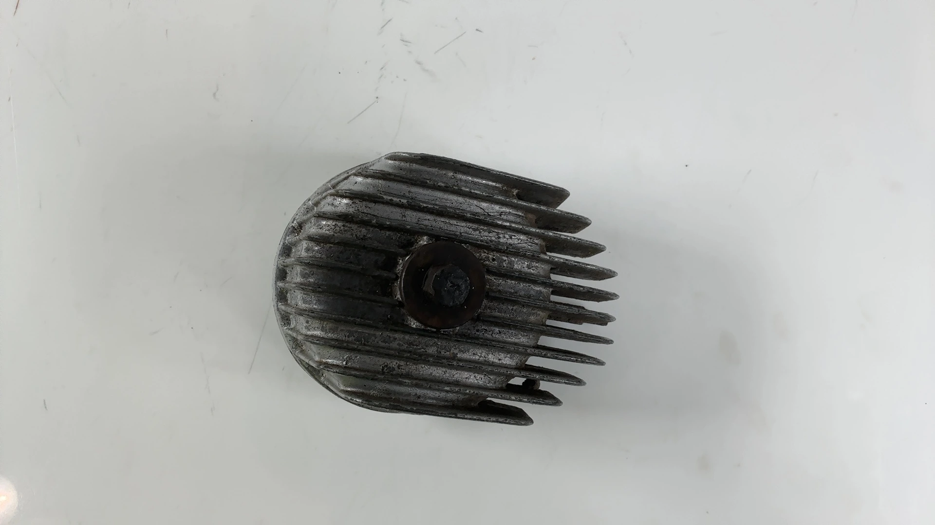 Yamaha XS400 Special XS 400 400cc Oil Filter Cover 1977-1983 OEM 1L9-13447-00-00 - Image 6