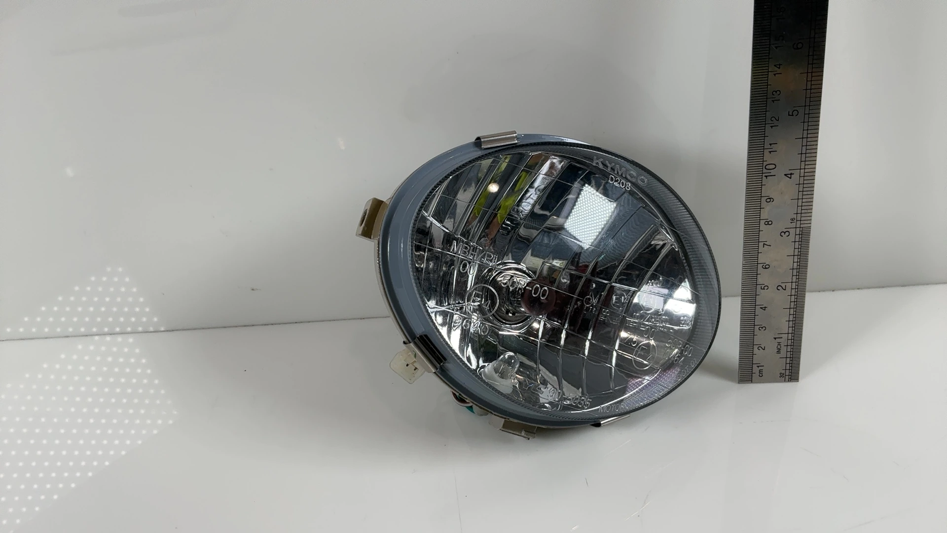 KYMCO MXER 50 150 Headlight Head Light Assembly 2002-2018 OEM 33100-LLB1-900 - Image 4