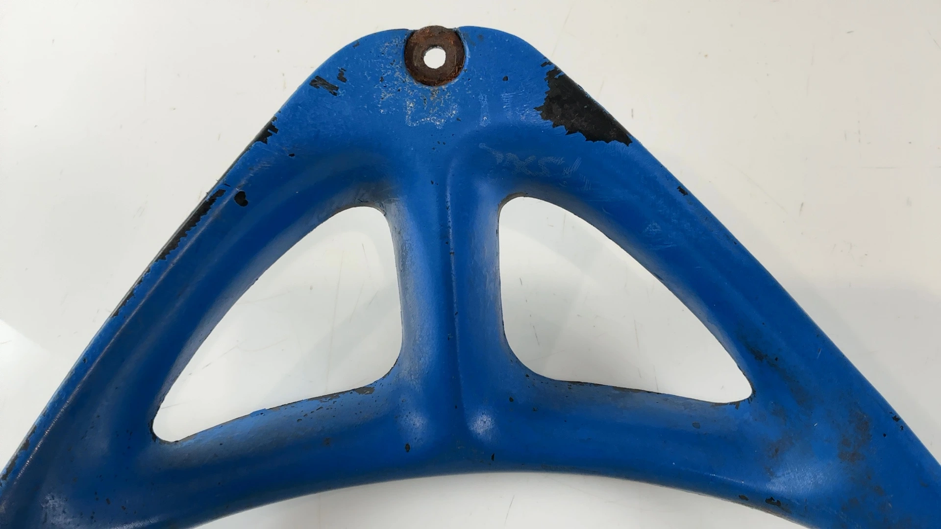 Title: Suzuki GSXR1100 GSX-R750 Front Center Cowling Fairing 1989-92 94498-17C00 - Image 6