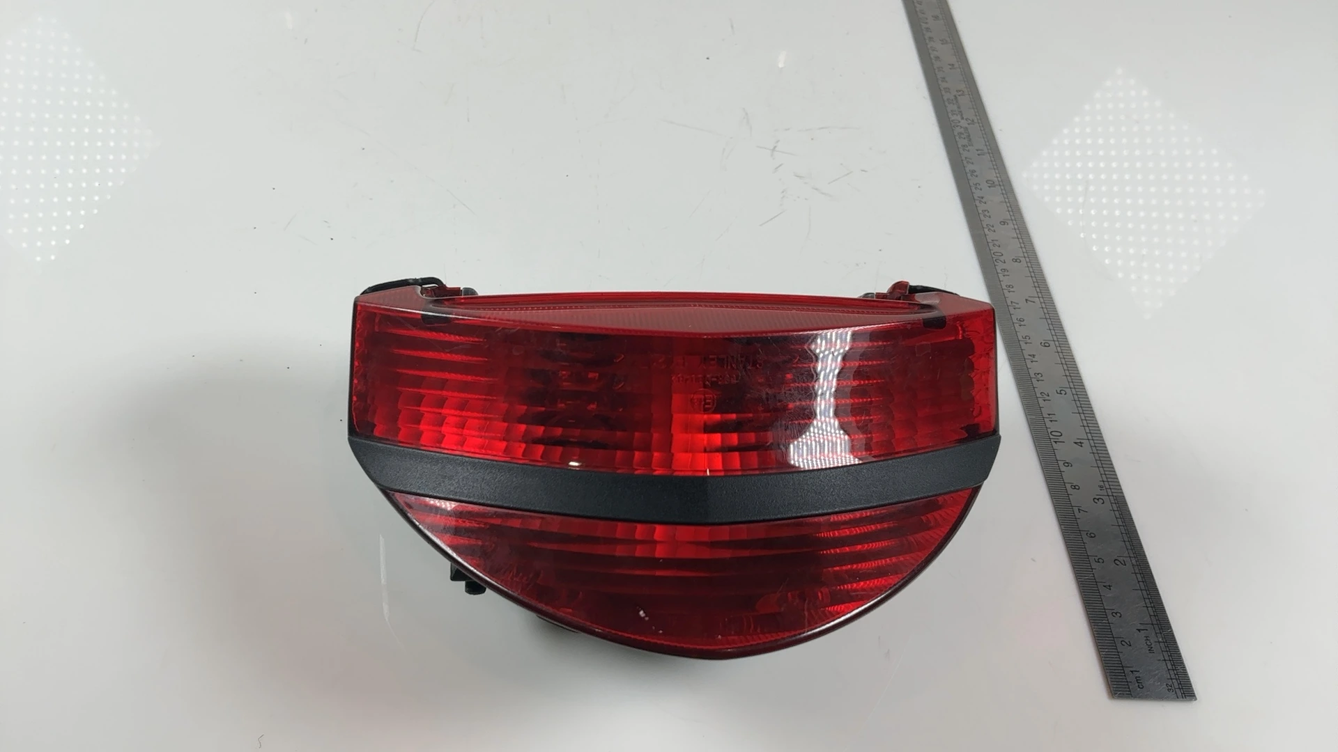 Honda CBR929RR CBR900RR 929cc Rear Brake Tail Light 2000-2001 OEM 33702-MCJ-641 - Image 3