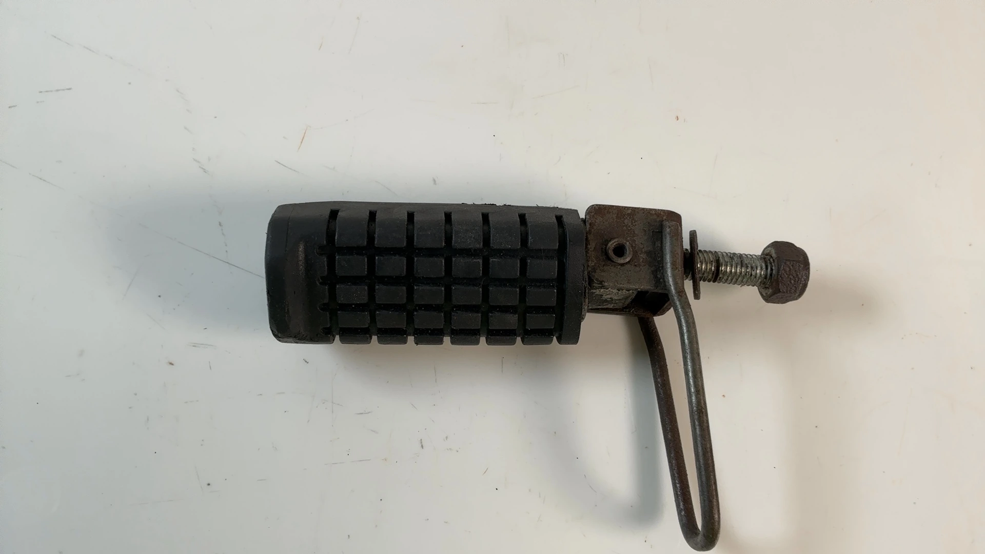 Aprilia Rally 50 50cc Left Rear Foot Rest Peg 1995-2004 OEM AP8146485