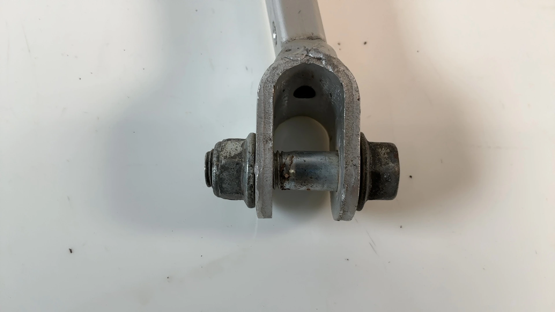 Suzuki GSX-R750 Brake Torque Rod Stay Bar 1996 1997 OEM 64310-33E00 - Image 8