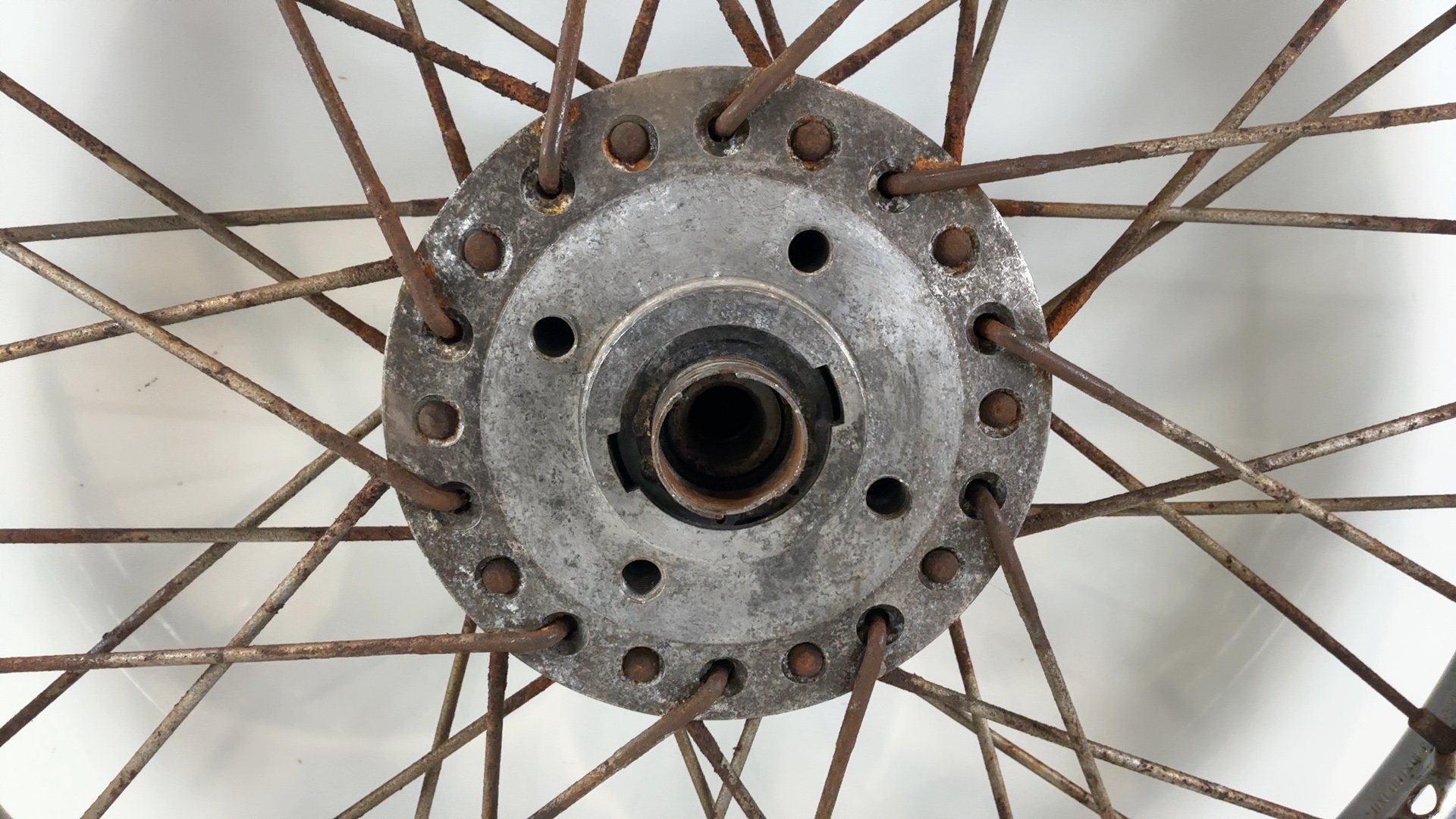 Kawasaki CSR 305 KZ305 305cc Front Spoked Wheel Rim 1981-1988 OEM 41025-1007 - Image 7