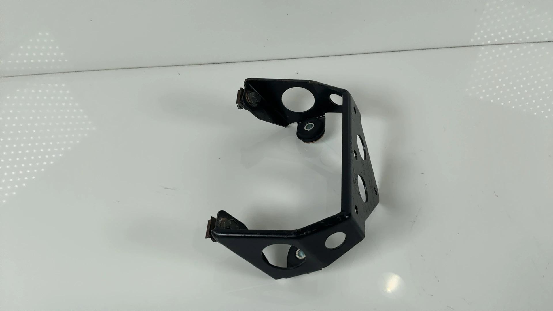 Yamaha YZF1000R Thunderace 4SV Rear Taillight Bracket 1996-03 OEM 4SV-2117E-00-0 - Image 3