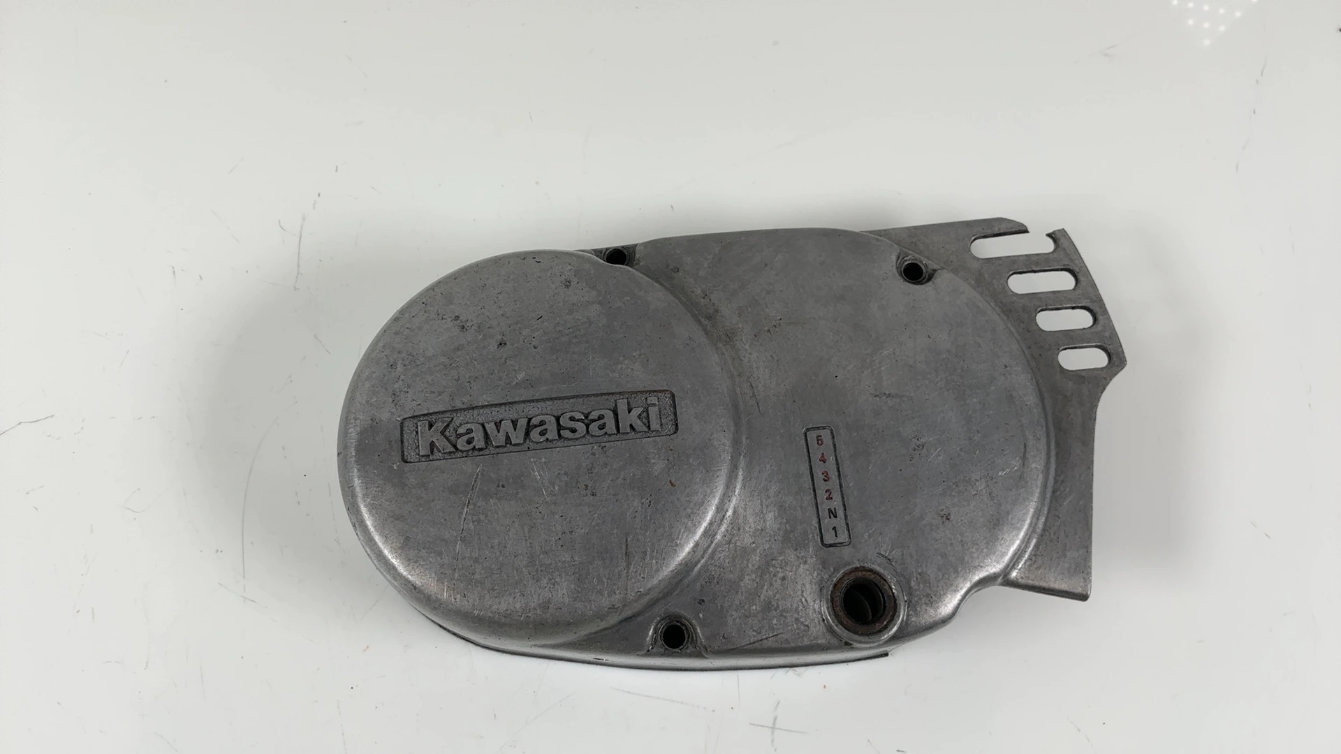 Kawasaki KE100 KE100-B 100cc Left Stator Sprocket Cover 1982-2001 OEM 14031-1043 - Image 2