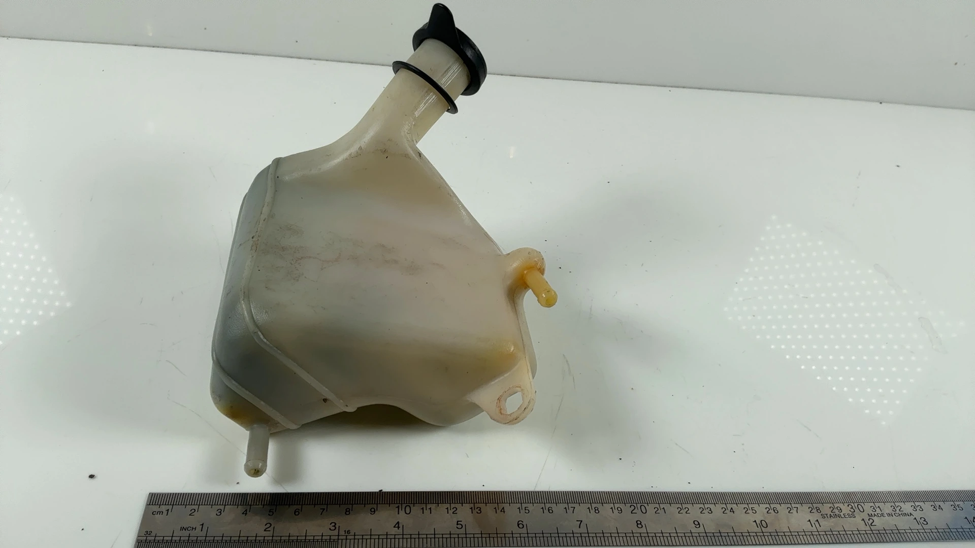 Honda NTV Revere RC33 650 Coolant Overflow Reservoir Tank 1988-1997 19101MS9000