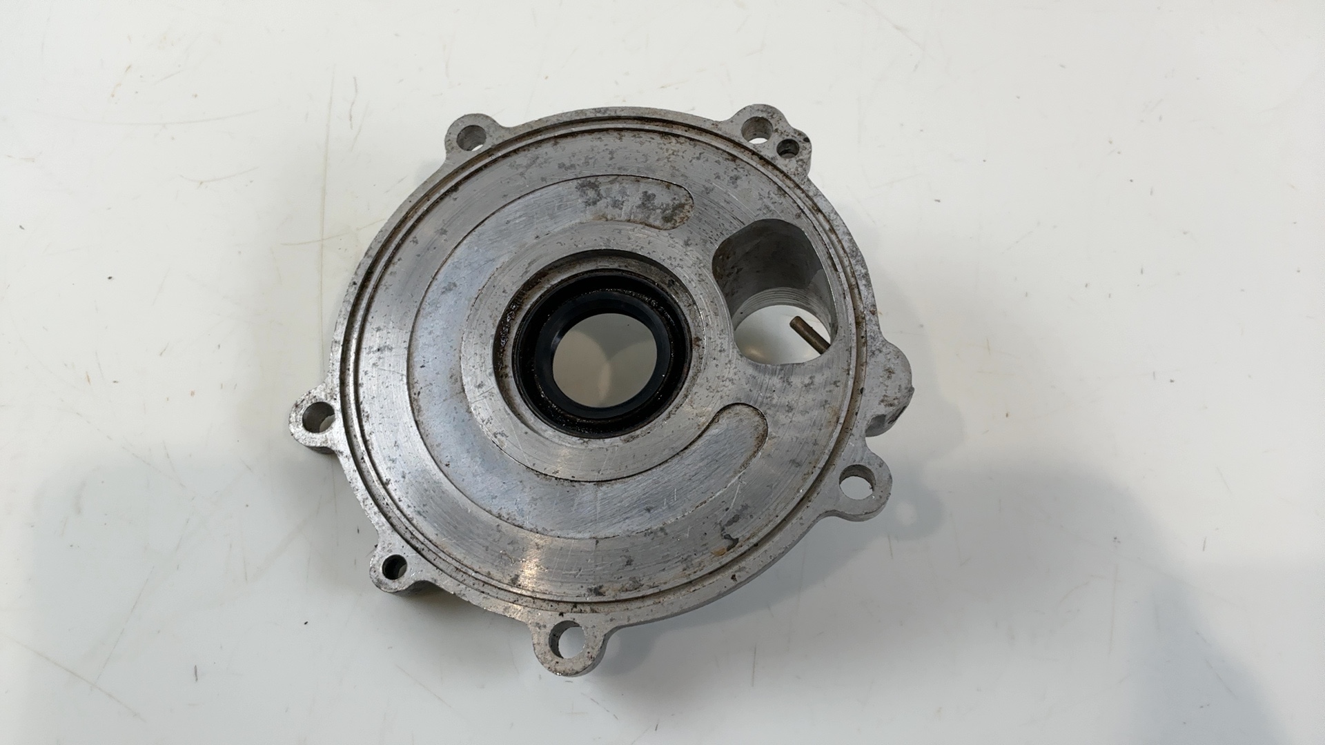 Kawasaki KE100 KE 100 100cc Engine Rotary Disc Valve Cover 1976-01 OEM 14019-056 - Image 3